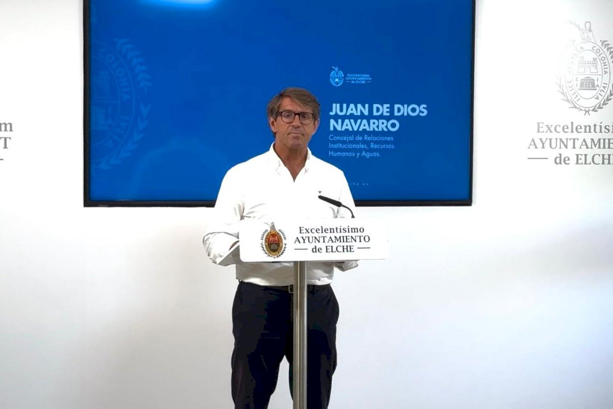 El 75% de los empleados públicos del Ayuntamiento de Elche ya están inscritos en la Carrera Profesional