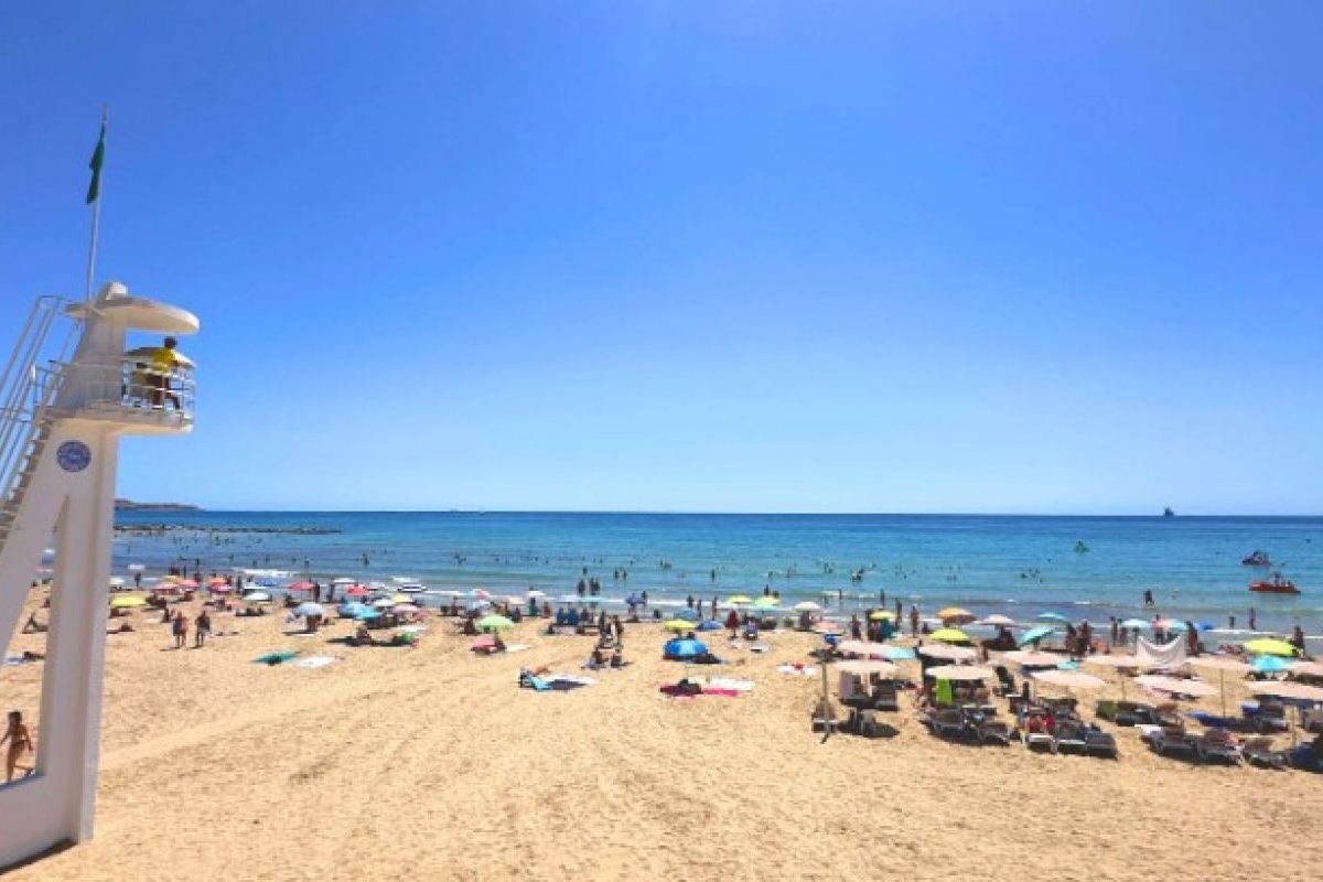 Alicante cierra agosto con un 95% de ocupación en un verano de récord