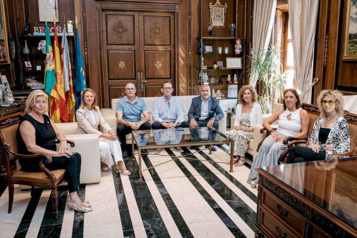Carrasco respalda la labor de la Fundación Alzheimer Salomé Moliner en el Día Mundial de la enfermedad