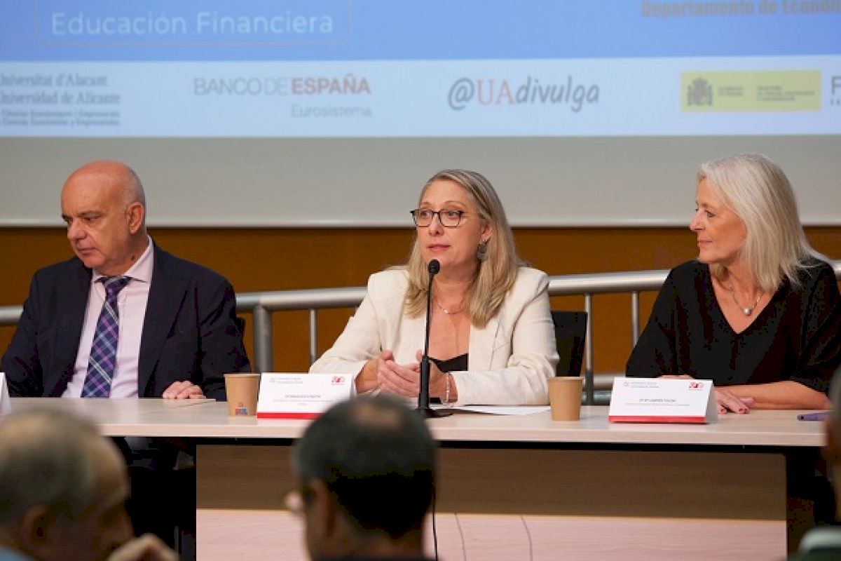 La Universidad de Alicante celebra este lunes el Día de la Educación Financiera