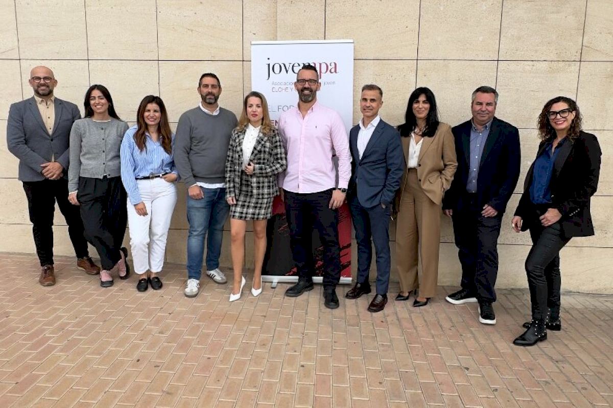 Jovempa Elche pide una guía y ayudas para que las micropymes puedan aplicar la nueva normativa de adaptación de puestos