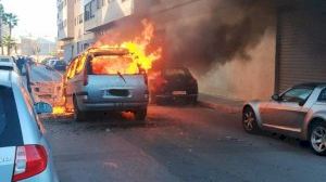 Arde un vehículo junto al Camí d'Onda en Burriana
