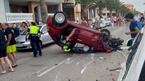 Impactante accidente en pleno centro de la mar de Moncofa