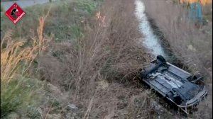 Mor una dona de 40 anys després de caure amb el cotxe a una sèquia en la carretera del parc del Fondo (Alacant)