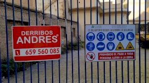 Derroquen de forma il·legal unes naus de la Saïdia a València per construir un macro hotel