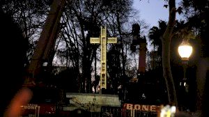 Castelló pone punto final a la historia de la Cruz del Ribalta: Así ha sido la retirada