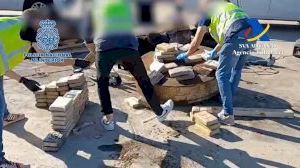Nuevo golpe contra la droga en Almassora: sorprendente hallazgo de 561 kilos de cocaína en una empresa