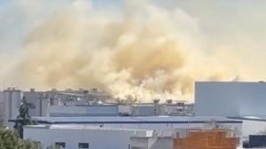 Desalojan la fábrica de Dulcesol en Gandia al desatarse un incendio