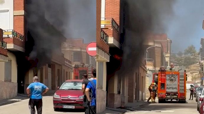 Esglai a Benaguasil per un incendi d'un cotxe dins d'un habitatge