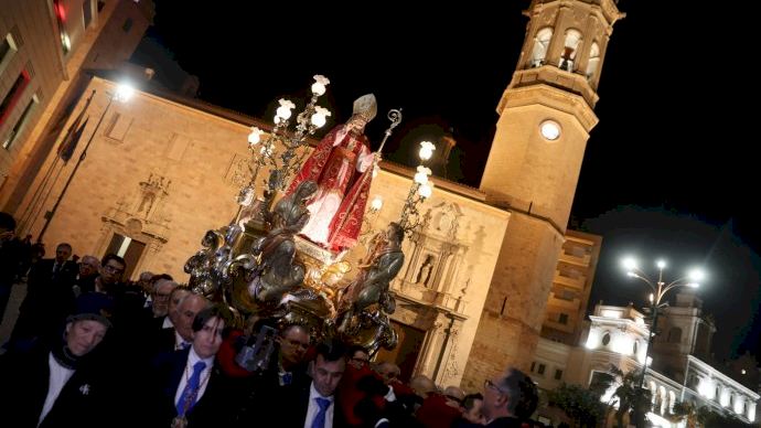 Sant Blai recorre las calles de Burriana como patrón de la ciudad